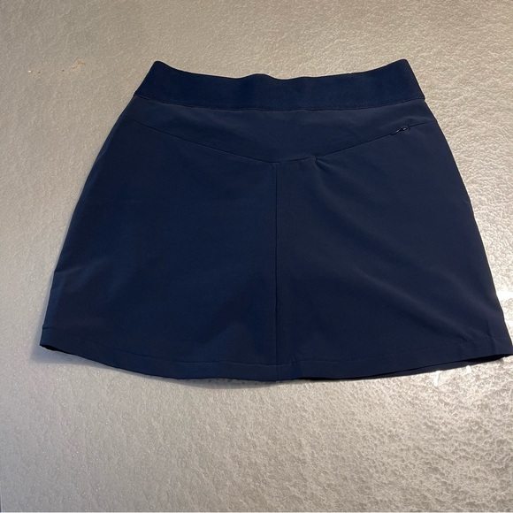 Greg Norman skort NWOT navy blue size small - Picture 6 of 11